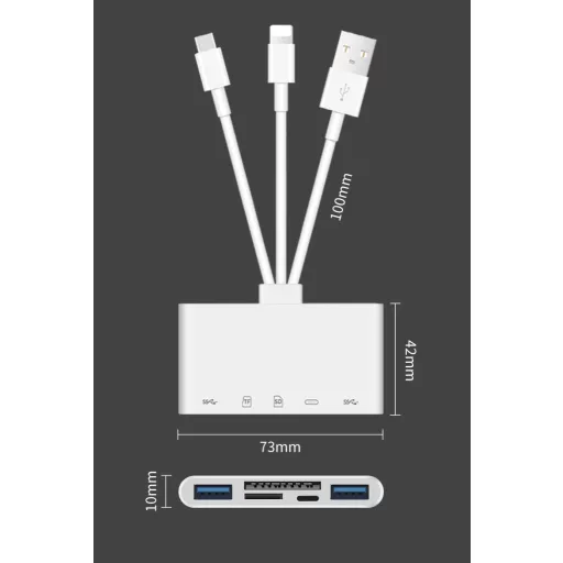 Multifunkcionális kártyaolvasó, háromféle USB adatkábellel