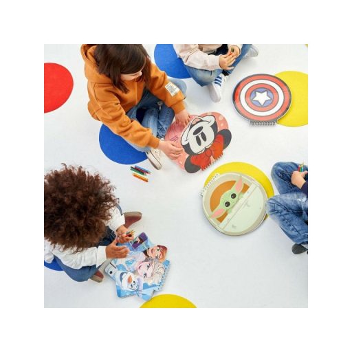 Baby Yoda mintás füzet