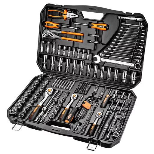 NEO TOOLS Dugókulcskészlet + szerszámkészlet 1/4", 3/8", 1/2", 233db 25 év garanciával 10-078