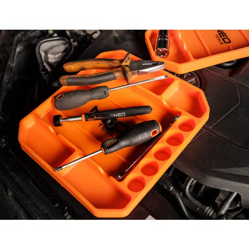 NEO TOOLS Mágneses CSAVARKISZEDŐ TELESZKÓPOS 160-610mm, 3kg 11-610