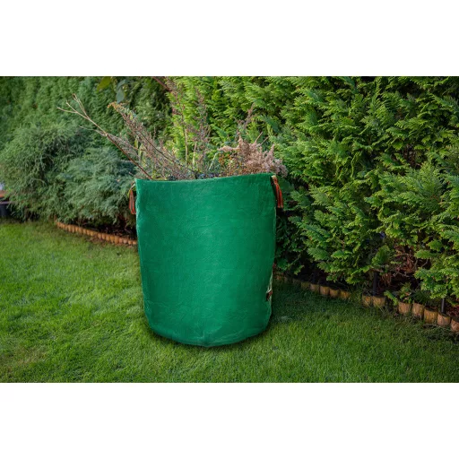 VERTO Kerti hulladék és levélgyűjtő zsák 270 L, 150 g/m2, PP, párnázott peremmel, 3 fogantyúval, 67 x 76cm 15G541