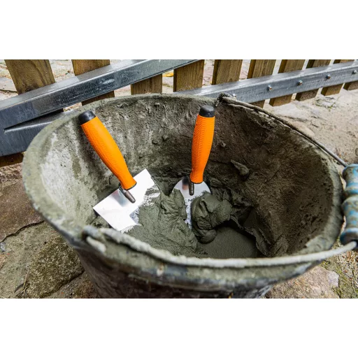 NEO TOOLS Gipszkanál 100mm, fa markolat 50-133