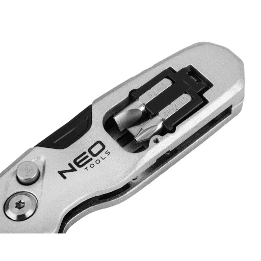 NEO TOOLS Trapézpengés kés, összecsukható, alu házas, 1+3 penge, 2 db csavarhúzóbittel 63-705