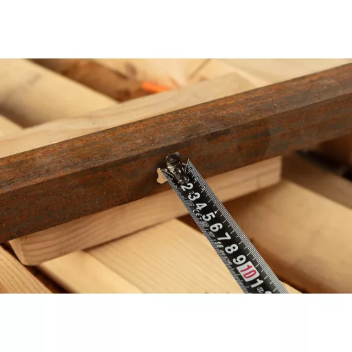 NEO TOOLS Mérőszalag, 3m/16mm, erősített rugós, acél, fekete szalag fehér nagyított skálával, mágneses, autostop+rögzítő 67-241