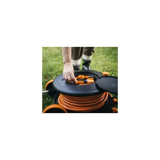 FISKARS Tömlőkocsi M 20 M (1/2) tömlővel