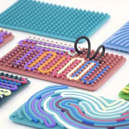   Szilikon Tevékenységtábla - Kétoldalas Puzzle Játék Gyerekeknek