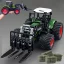 1/24 méretarányú traktor játékkészlet rakodókarral és széna bálákkal