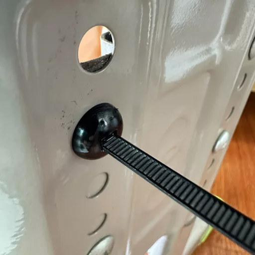 25/50/100db Nagy teherbírású, önzáró nejlon kábelkötők Fekete 100 darab