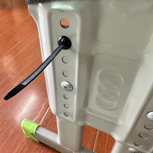 25/50/100db Nagy teherbírású, önzáró nejlon kábelkötők Fekete 100 darab