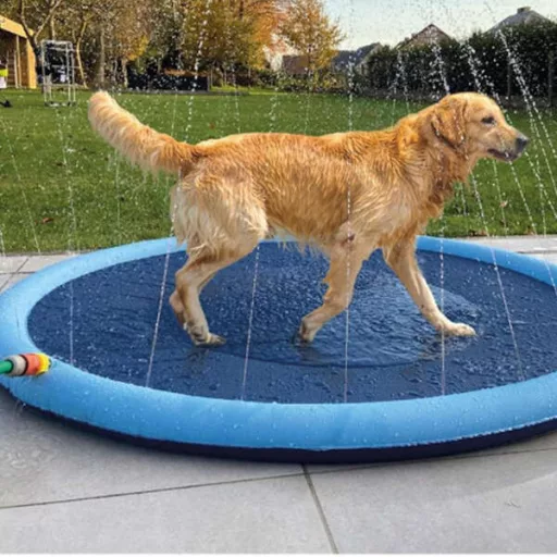AquaFun Kutyamedence Vízipermettel – Nyári Hűsölés Játékosan