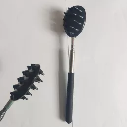   61 cm-es teleszkópos kaktusz hátvakaró ergonomikus fogantyúval Fekete